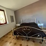Konukevi Piccola Mansarda